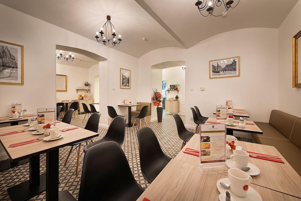 Hotel Suite Home Prague Praga