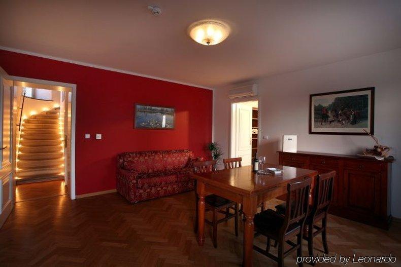 Hotel Suite Home Prague Hotel apartamentowy Praga
