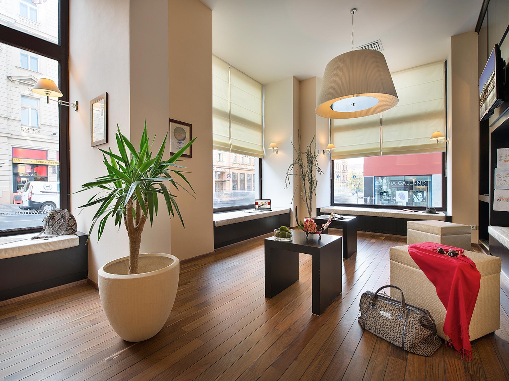 Hotel Suite Home Prague Apart-hotel 4*